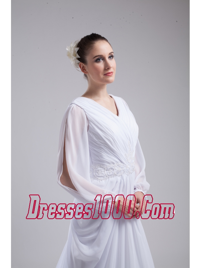 Column V-neck Ruching Long Sleeves Wedding Dress