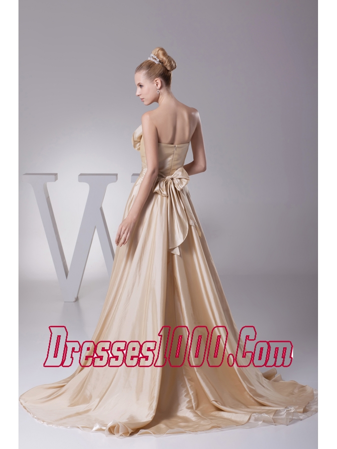 Hand Made Flowers Strapless Princess Wedding Dress With Brush Train