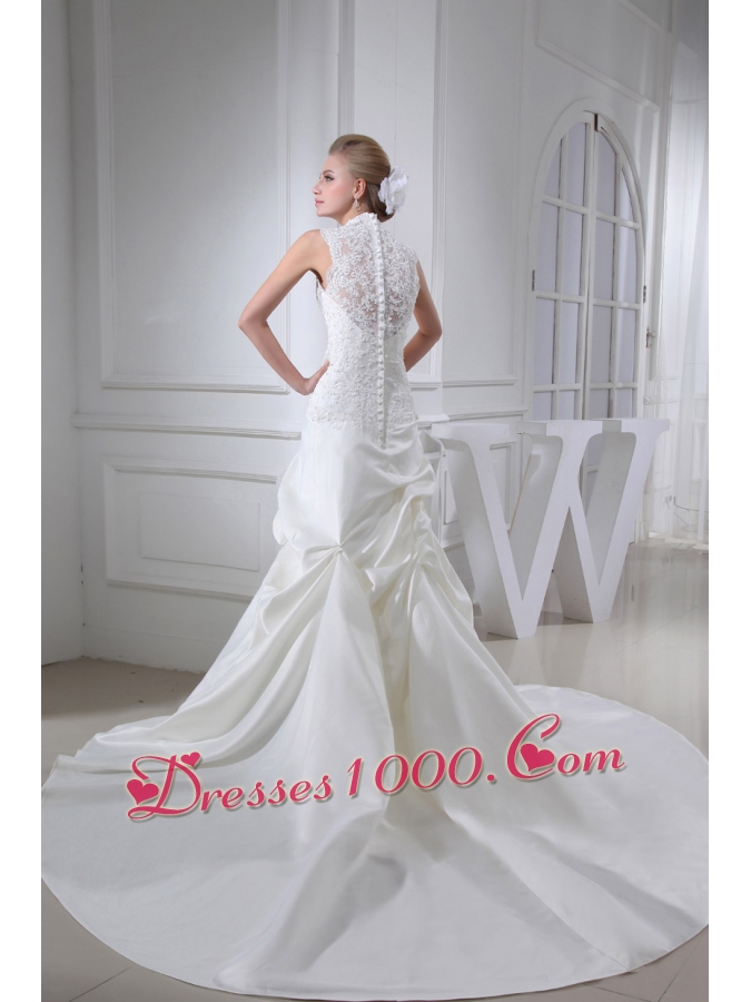 Lace Pick-ups V-neck Mermaid Chapel Train Wedding Dress