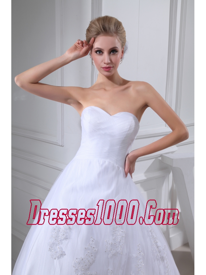 Lace With Beading Ball Gown Sweetheart Chapel Train Wedding Dress