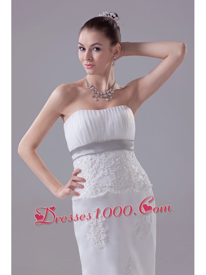 Mermaid Strapless Hottest Wedding Dress With Brush Train