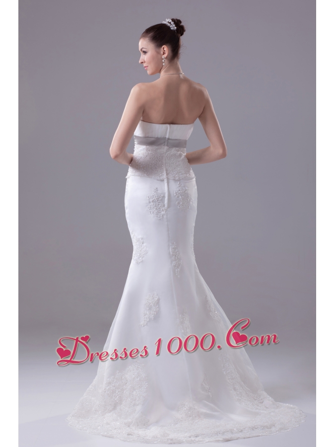 Mermaid Strapless Hottest Wedding Dress With Brush Train