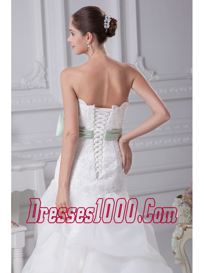 Mermaid Strapless Lace Chapel Train Wedding Dress with Fitted