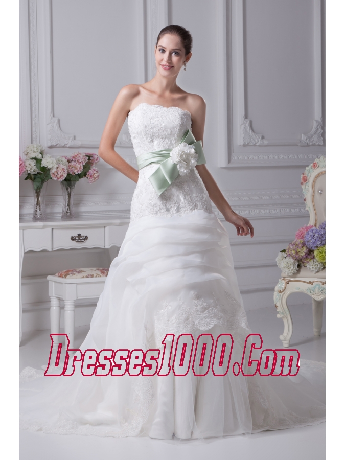 Mermaid Strapless Lace Chapel Train Wedding Dress with Fitted