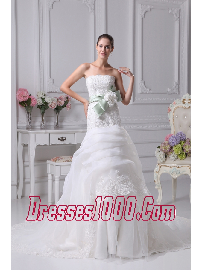 Mermaid Strapless Lace Chapel Train Wedding Dress with Fitted