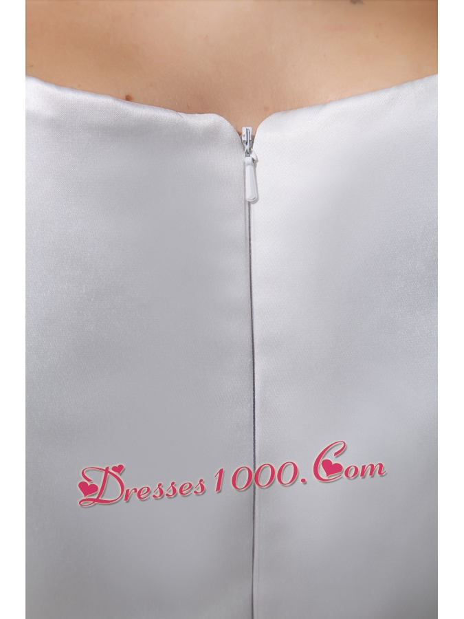 Ruffles Scoop Knee-length Beading Wedding Dress