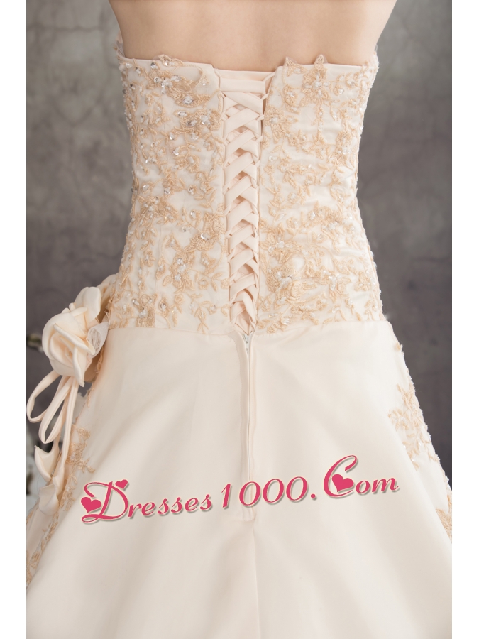 Sweetheart A-line Appliques Hand Made Flowers Taffeta Wedding Dress