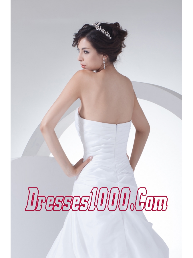 Sweetheart A-line Ruching Brush Train Wedding Dress