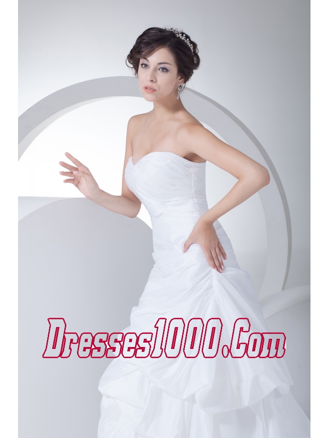 Sweetheart A-line Ruching Brush Train Wedding Dress