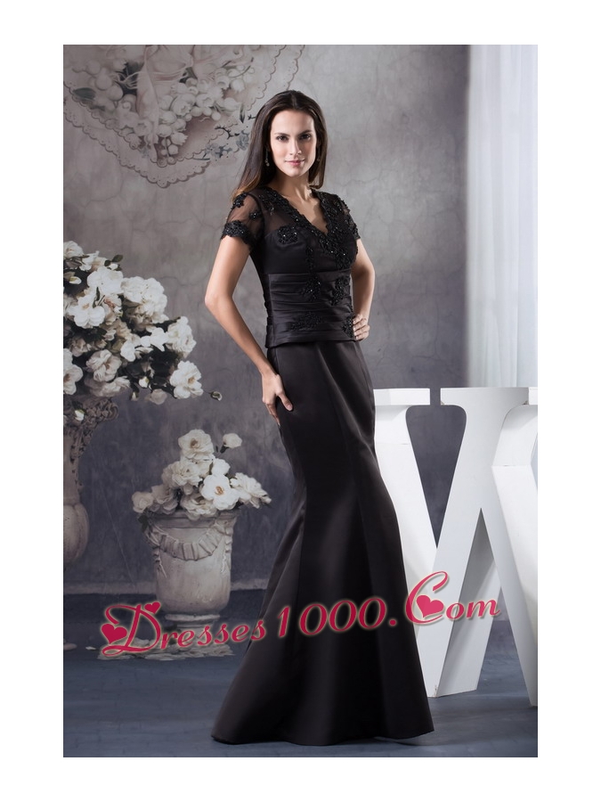 V-neck Mermaid Black Appliques Mother Of The Bride Dress