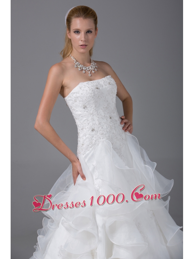 Appliques With Beading Strapless Ruffles Wedding Dress