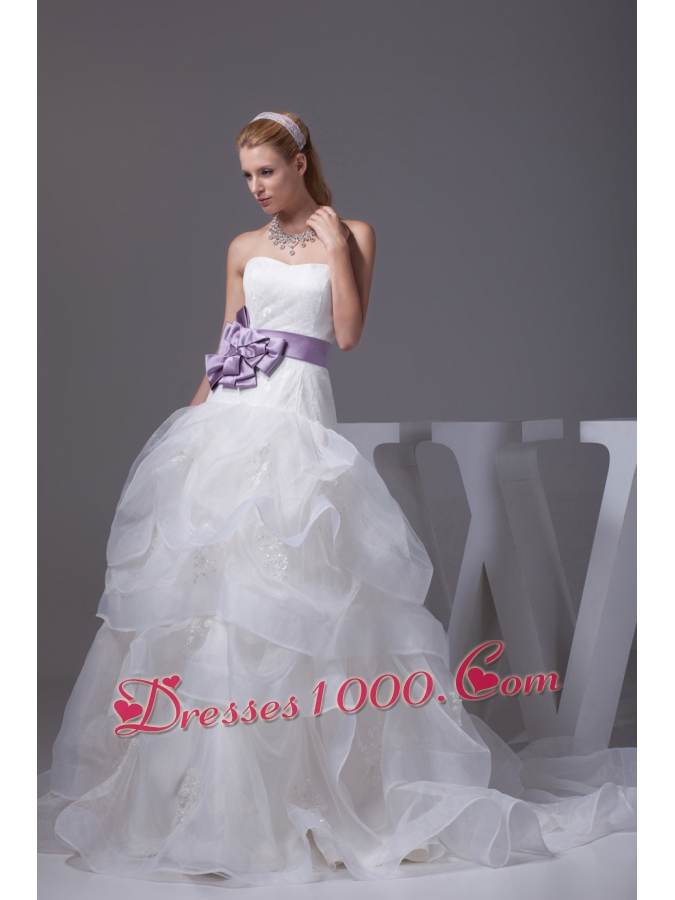 Lace Appliques Hand Made Flower Ruffles Wedding Dress