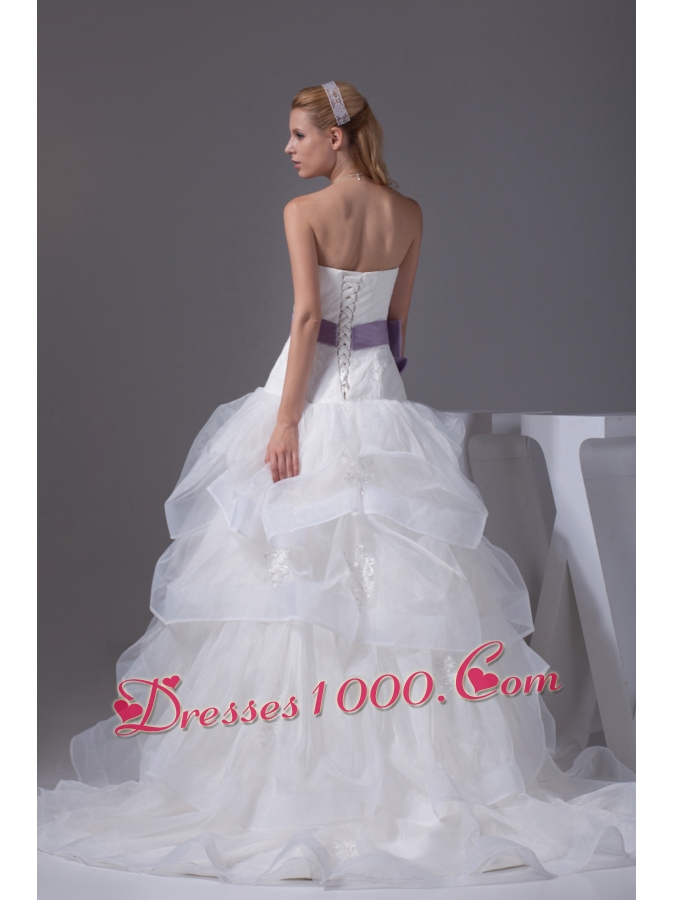 Lace Appliques Hand Made Flower Ruffles Wedding Dress