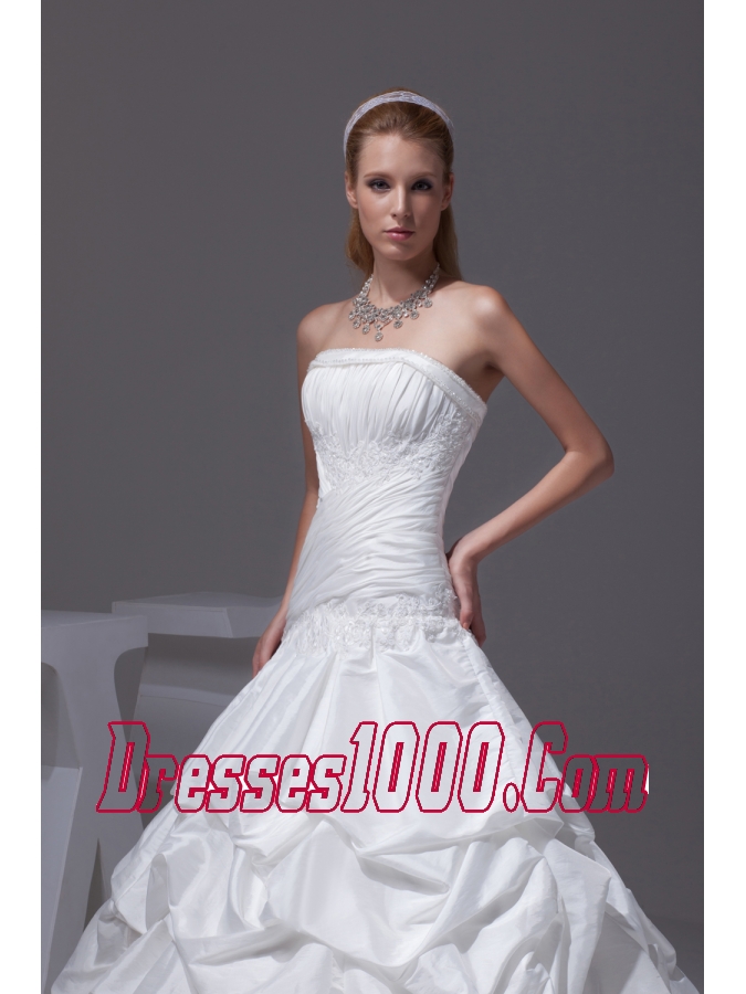 Pick-ups A-line Court Train Strapless Wedding Dress