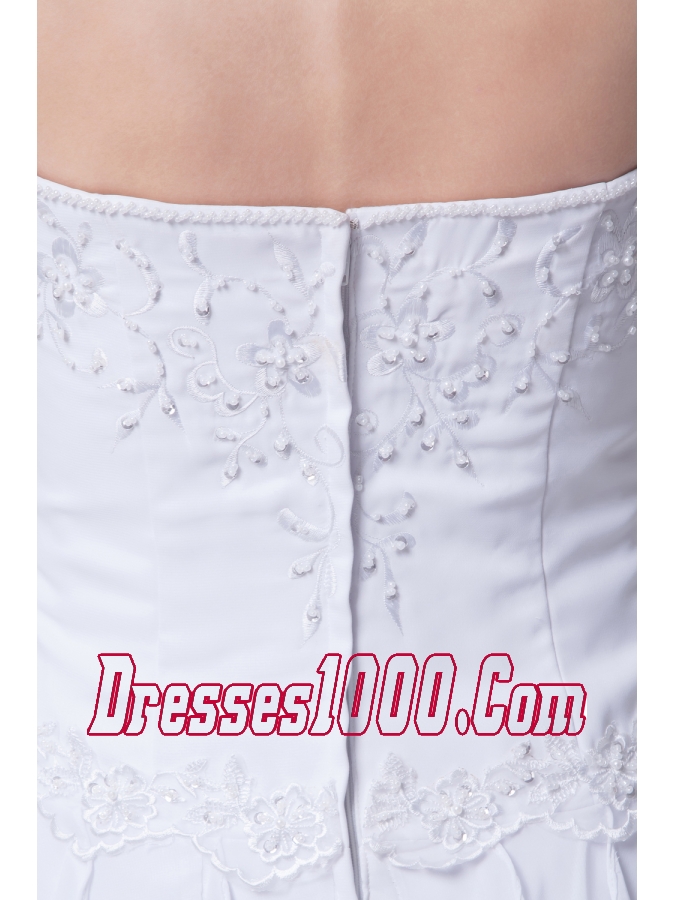 Sweehteart Ruffles Embroidery Brush Train Chiffon Wedding Dress