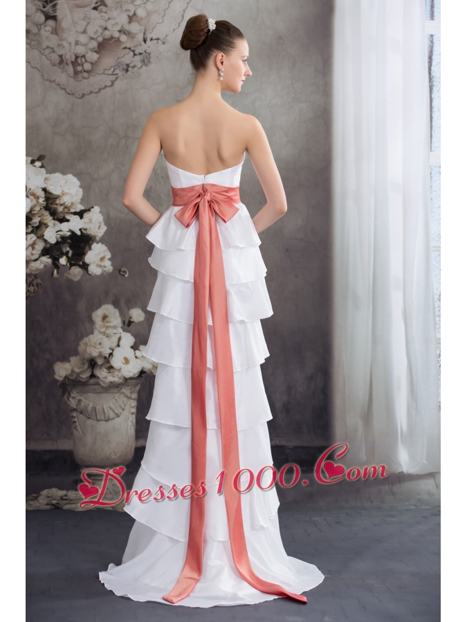 Sweetheart Hand Made Flowers Wedding Dress With Ruffled Layers
