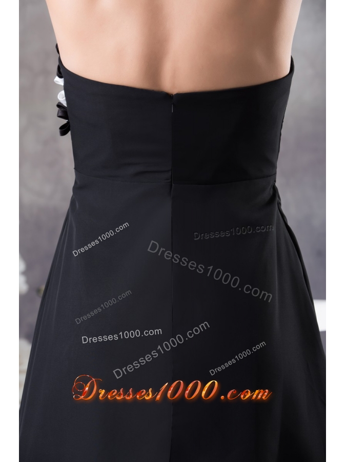 Hand Made Flowers Decorated Strapless Prom Dress in Black