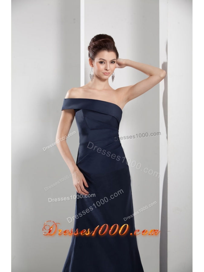 Asymmetrical Shoulder Sweep Train Navy Blue Prom Gown in Satin