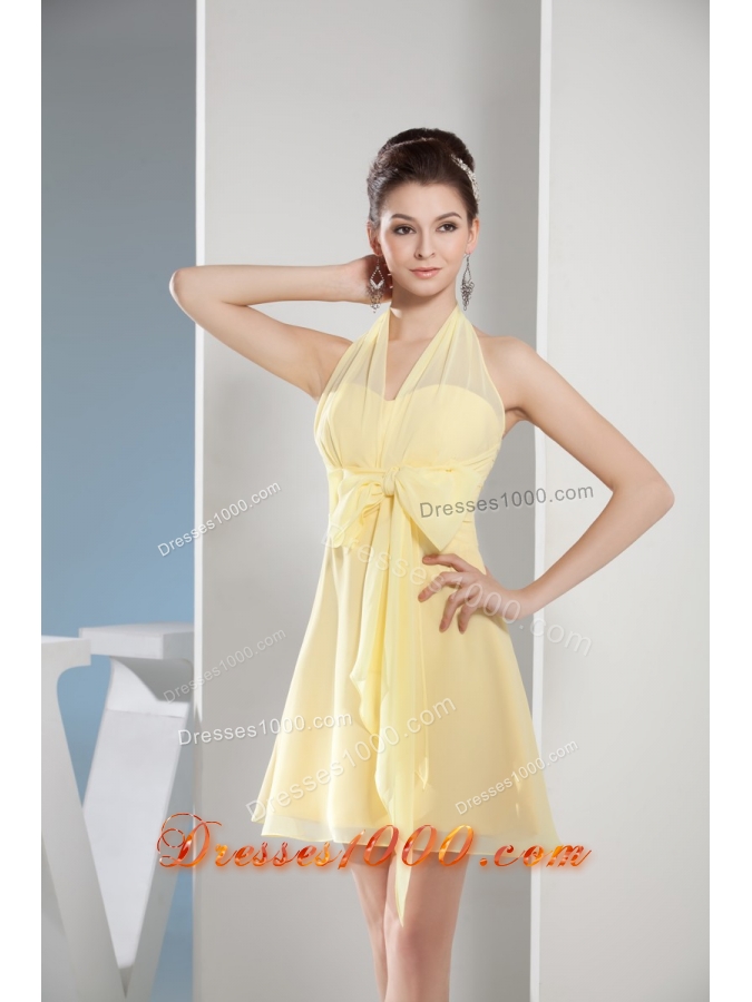 Halter Top Mini-length Light Yellow Prom Gown with Lovely Bowknot