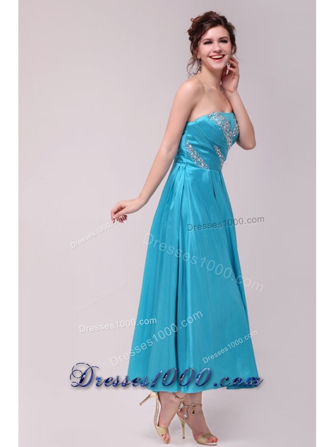 Elegant Aqua Blue A-Line Strapless Prom Evening Dress with Beading