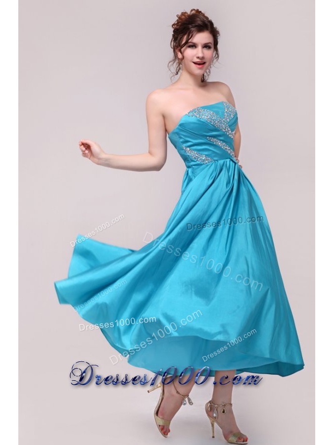 Elegant Aqua Blue A-Line Strapless Prom Evening Dress with Beading
