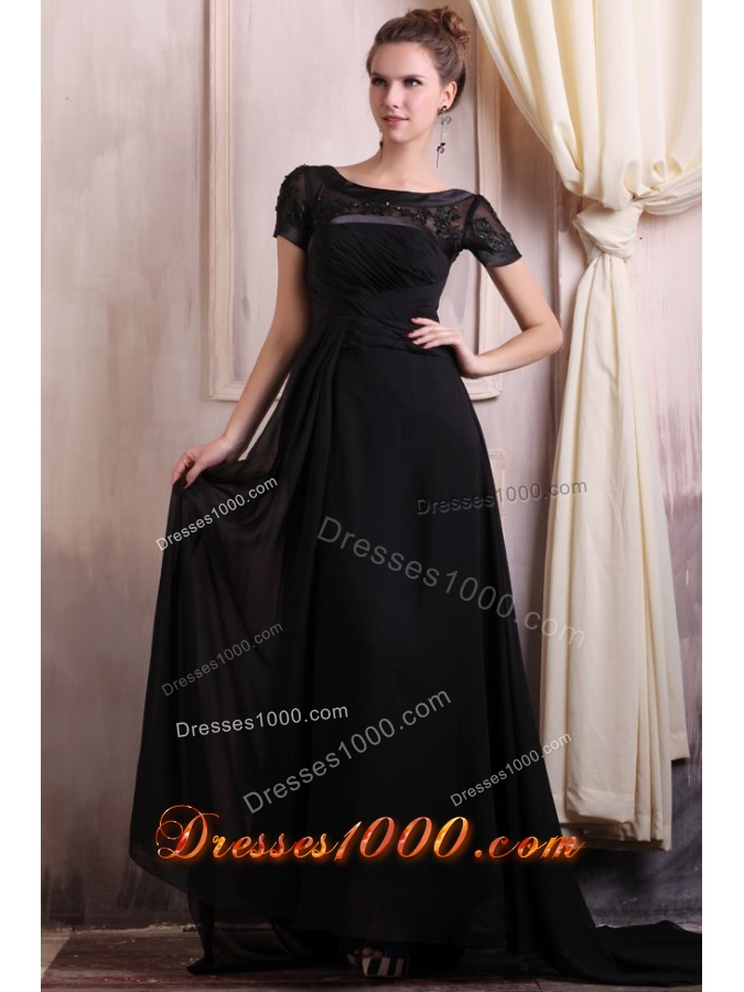 Short Sleeves Bateau Black Chiffon Prom Gowns with Brush Train