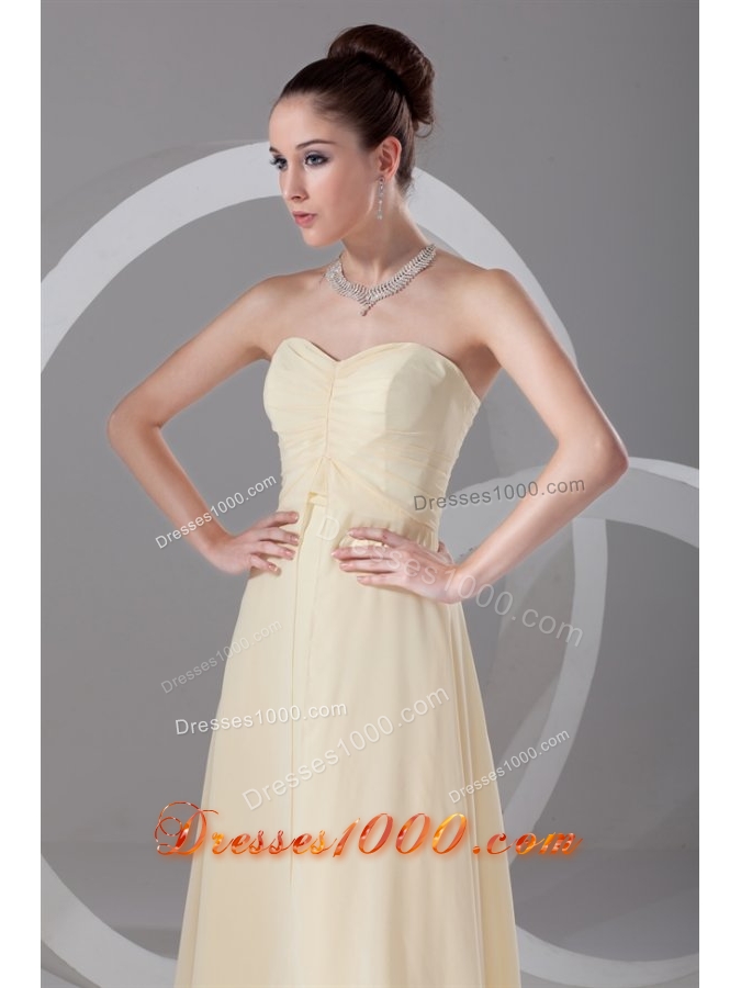 Elegant Empire Chiffon Prom Dress with Sweetheartand Ruching