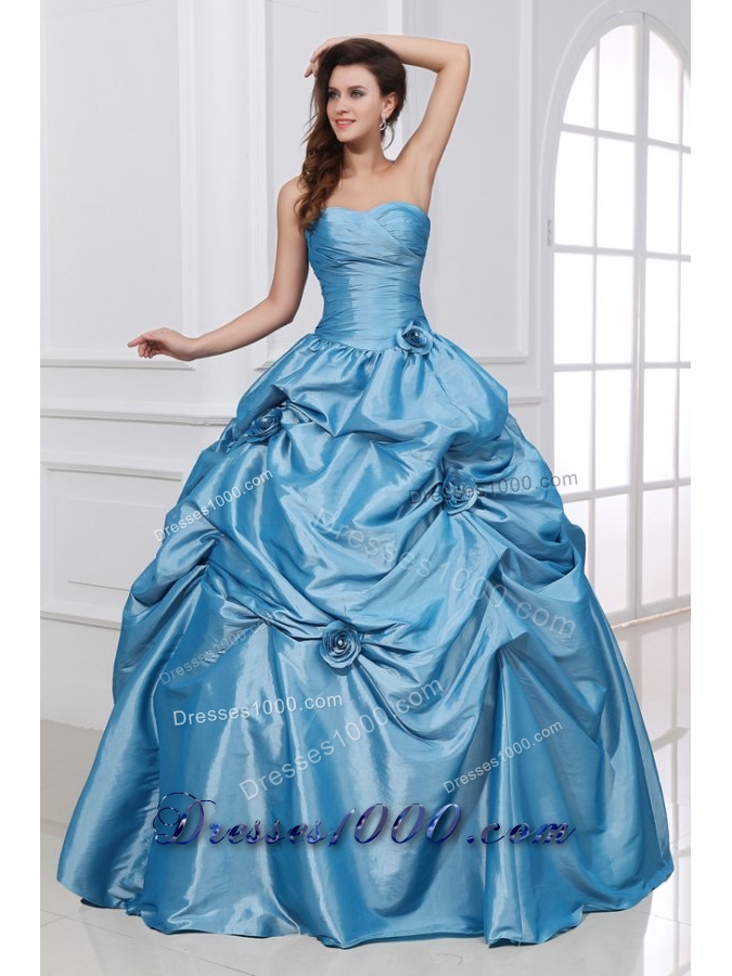 Sweetheart Taffeta Quinceanera Dress with Hand Made Flowers in Blue