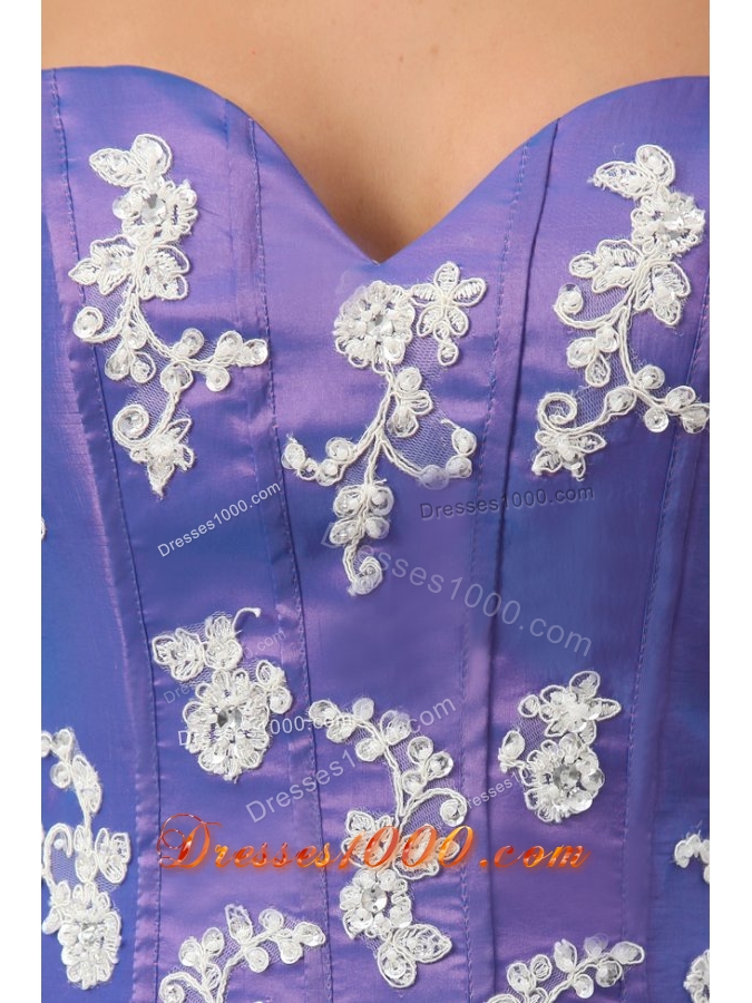 Lavender Taffeta Quinceanera Dress with Appliques and Pick-ups