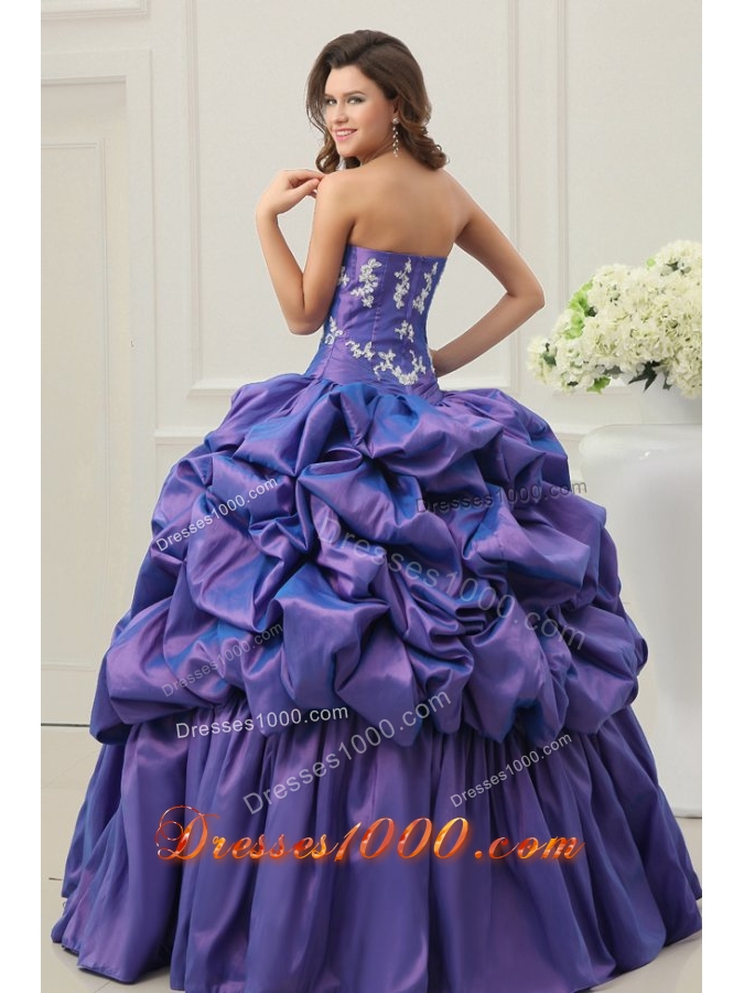 Lavender Taffeta Quinceanera Dress with Appliques and Pick-ups