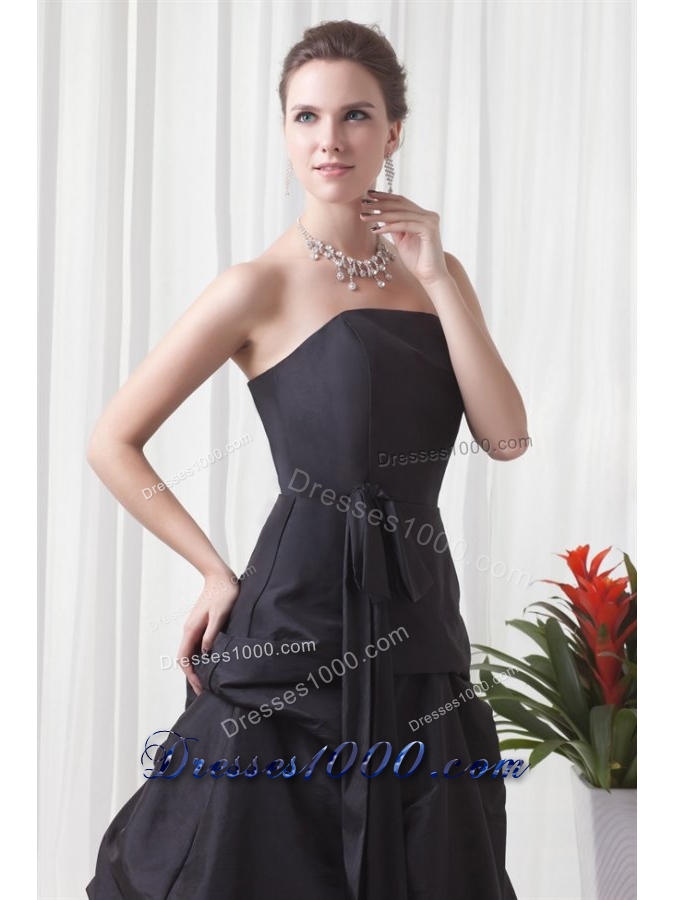 Black Pick Ups Ball Gown Taffeta Dress for Sweet 15 with Bowknot