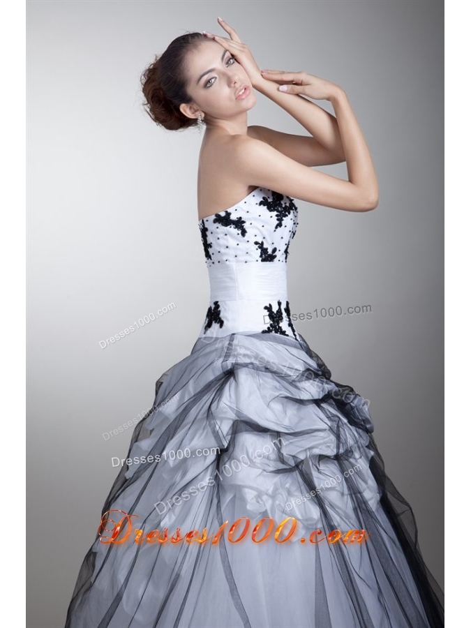 White and Black Tulle Appliqued Quinceanera Dress with Pick-ups