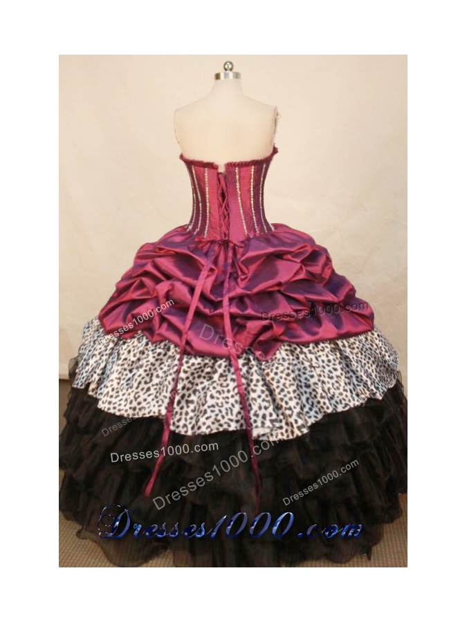 Elegant Ball Gown Sweetheart Floor-length Taffeta Quinceanera Dress