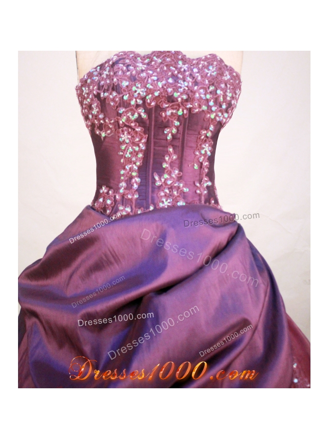 Luxurious Ball Gown Strapless Floor-Length Burgundy Beading and Appiques Quinceanera Dresses