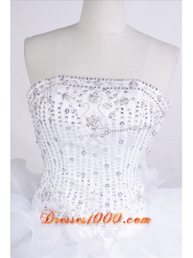 Luxurious Ball Gown Strapless Floor-length Organza Quinceanera Dresses