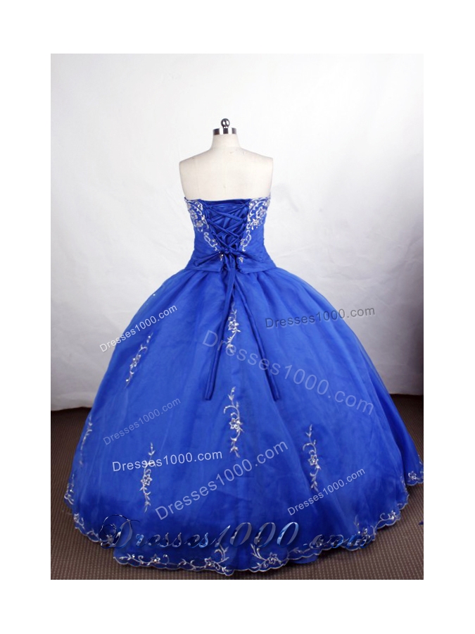 Perfect Ball Gown Strapless Floor-length Organza Quinceanera Dresses
