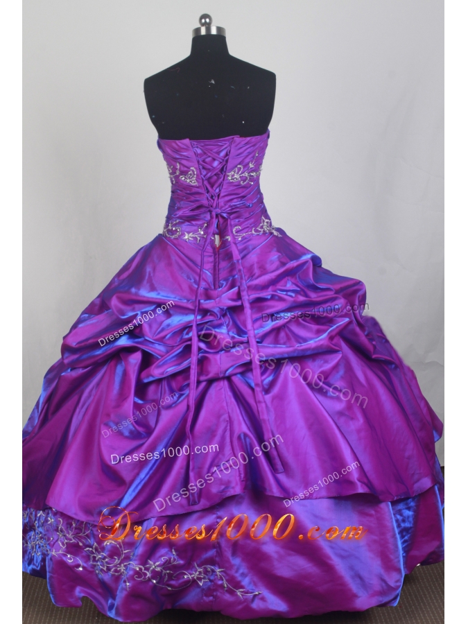 Classical Ball Gown Strapless Floor-length Quinceanera Dress