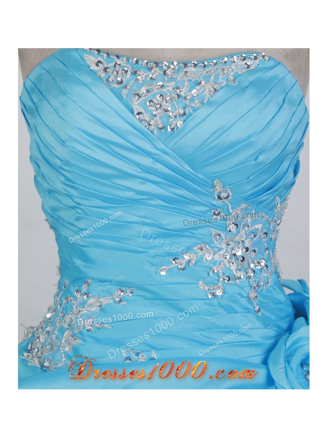 2012 Exquisite Ball Gown Strapless Floor-Length Quinceanera Dress