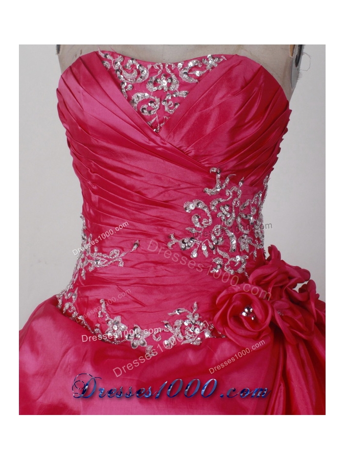 2012 Luxurious Ball Gown Strapless Floor-Length Quinceanera Dress