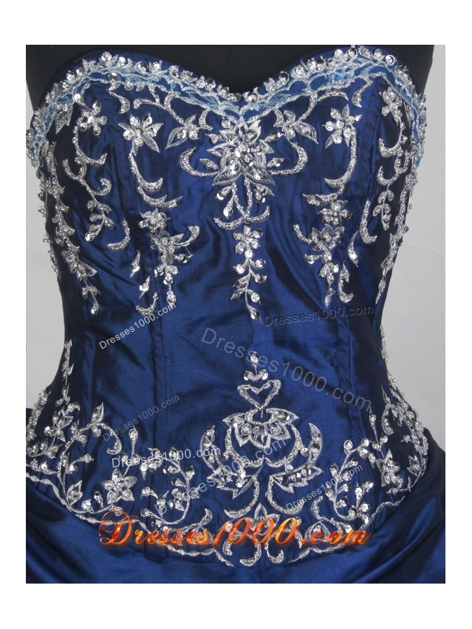 Beautiful Ball gown Sweetheart-neck Chapel Train Quinceanera Dresses