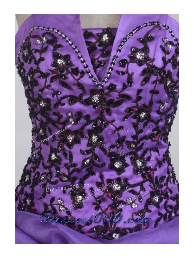 Pretty Ball Gown Strapless Floor-length Quinceanera Dress