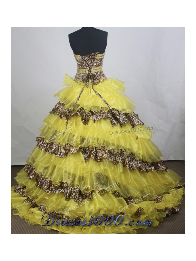Unique Ball gown Sweetheart-neck Chapel Train Quinceanera Dresses