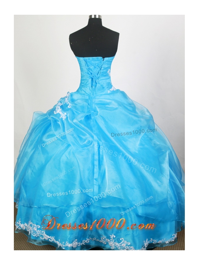 Exquisite Ball Gown Strapless Floor-length Quinceanera Dress