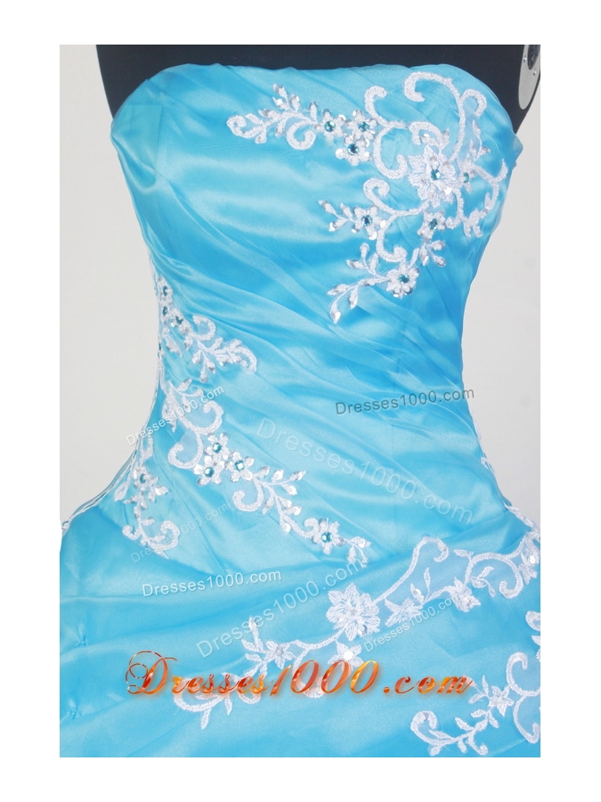 Exquisite Ball Gown Strapless Floor-length Quinceanera Dress