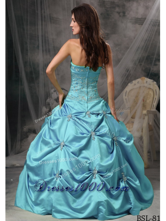 Aqua Blue Modest Ball Gown Strapless Quinceanera Dress with Taffeta Beading