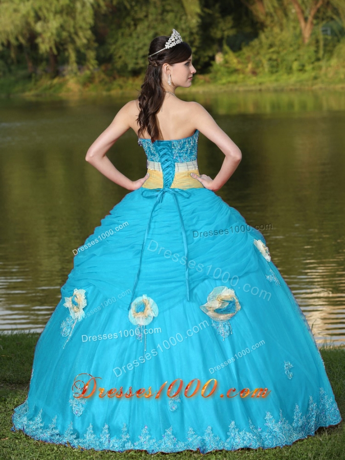 2014 Lovely Tulle Strapless Aqua Blue Quinceanera Dress For Girl With Flower Beaded