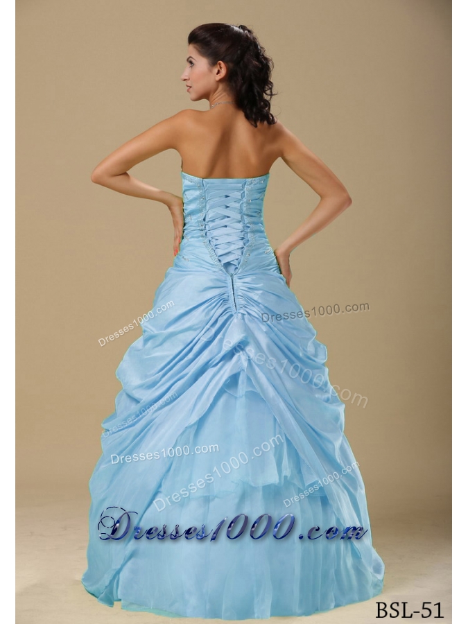 Popular Sweetheart Aqua Blue Quinceanera Dresses with Hand Made Folwers and Ruching