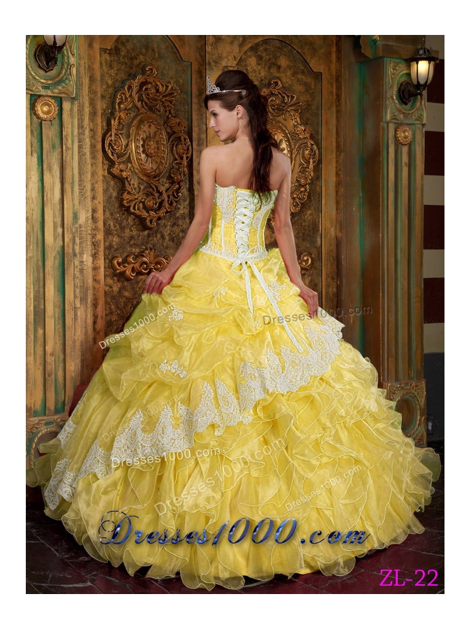 Strapless Ruffles and Appliques Organza Yellow Quinceanera Gown Dresses