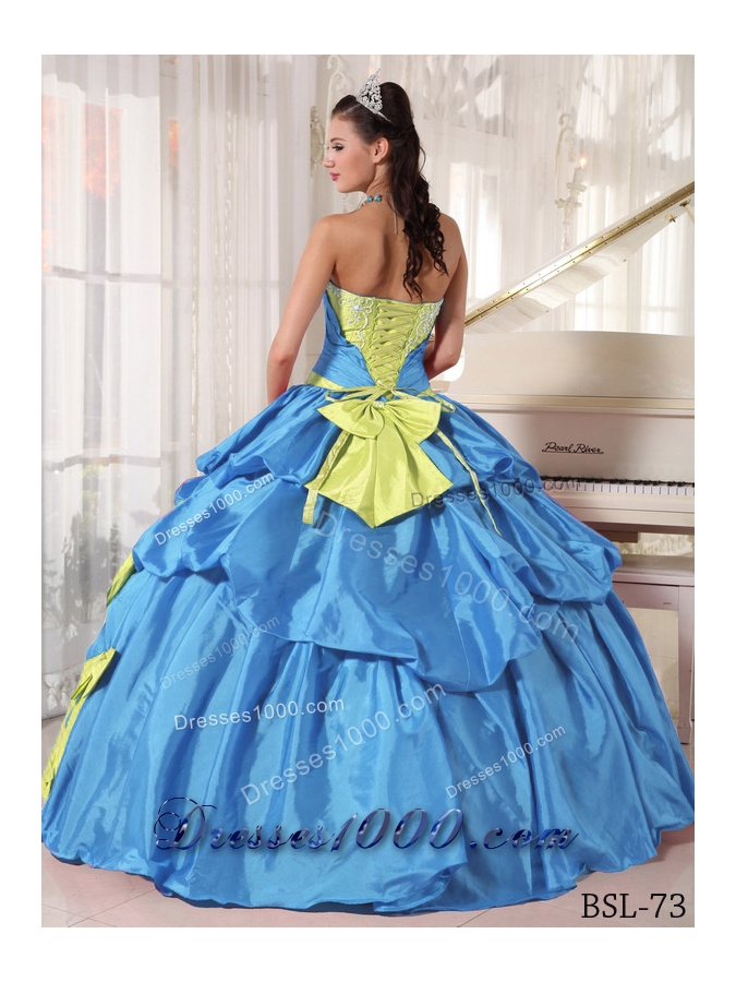Sweetheart Embroidery and Bow Quinceanera Dresses in Yellow Green and Blue