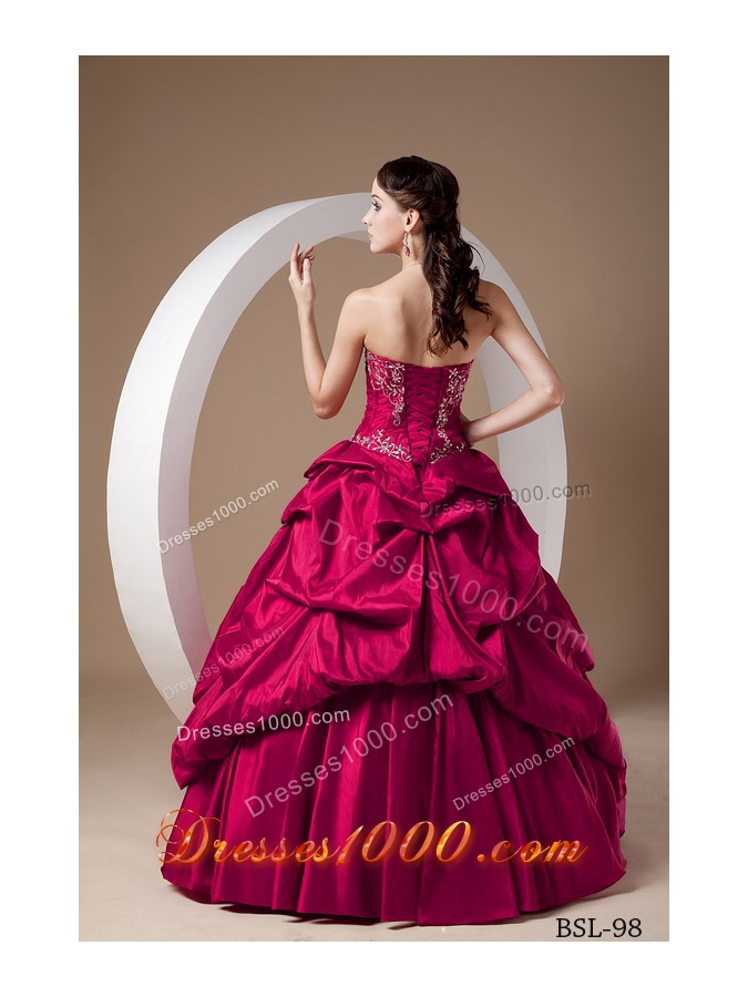 Princess Sweetheart Appliques Embroidery Dresses For Quinceaneras